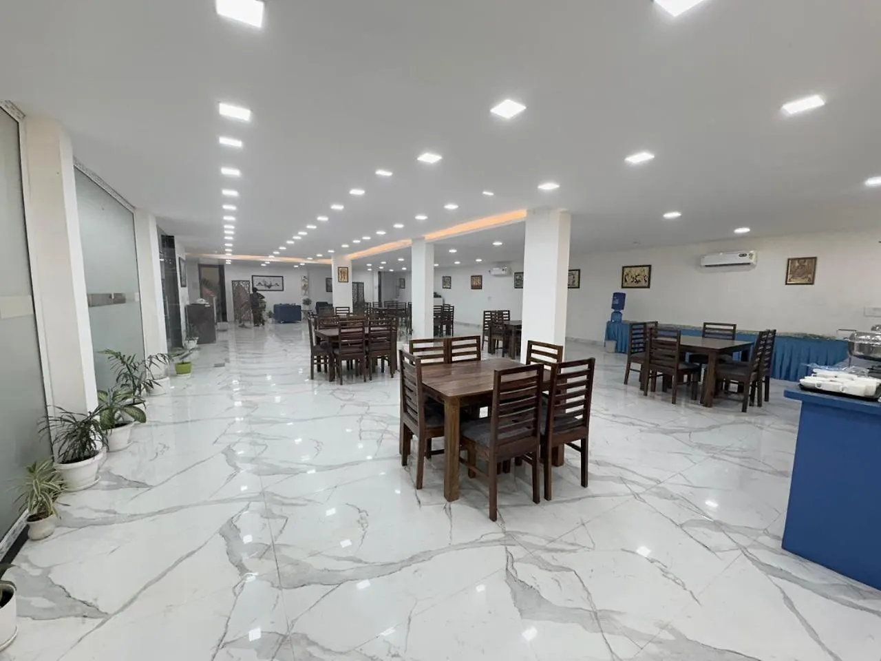 Pacific Inn Eco Central Gurgaon Hotel